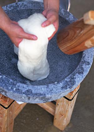 大阪・道頓堀で人気の伝説のすた丼屋：美味しさとボリュームを追求した絶品ごはん店