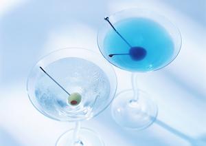 東京駅八重洲地下街で味わう絶品スープカレー ? 奥芝商店東京駅浪漫号の魅力と特徴